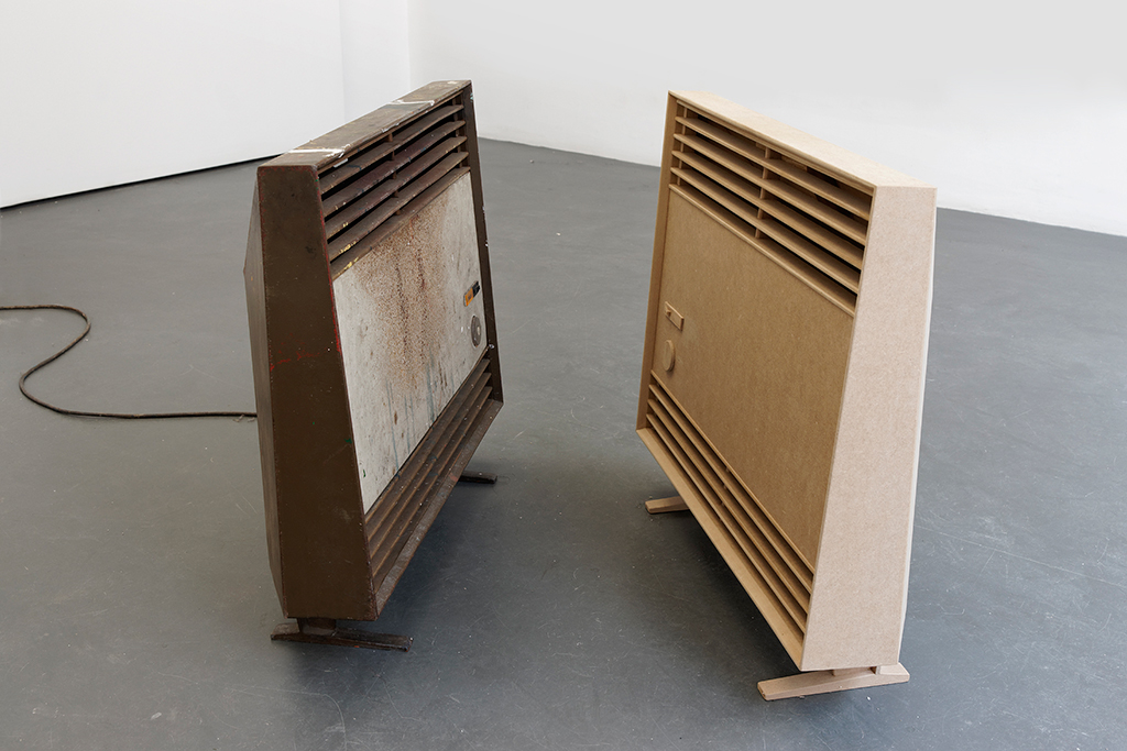 , 2013, Fbrica de Plsticos Simala's heater and MDF model, 57 x 61 x 16.5 cm x 2, , unique artwork, photo: Aurlien Mole